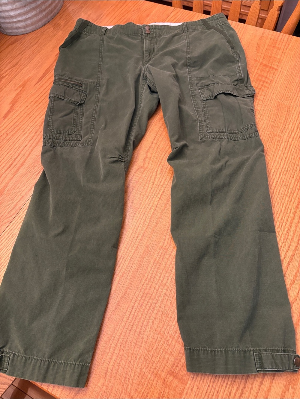 Eddie Bauer Ripstip Women’s Olive Green Boot Cut Cargo Pants